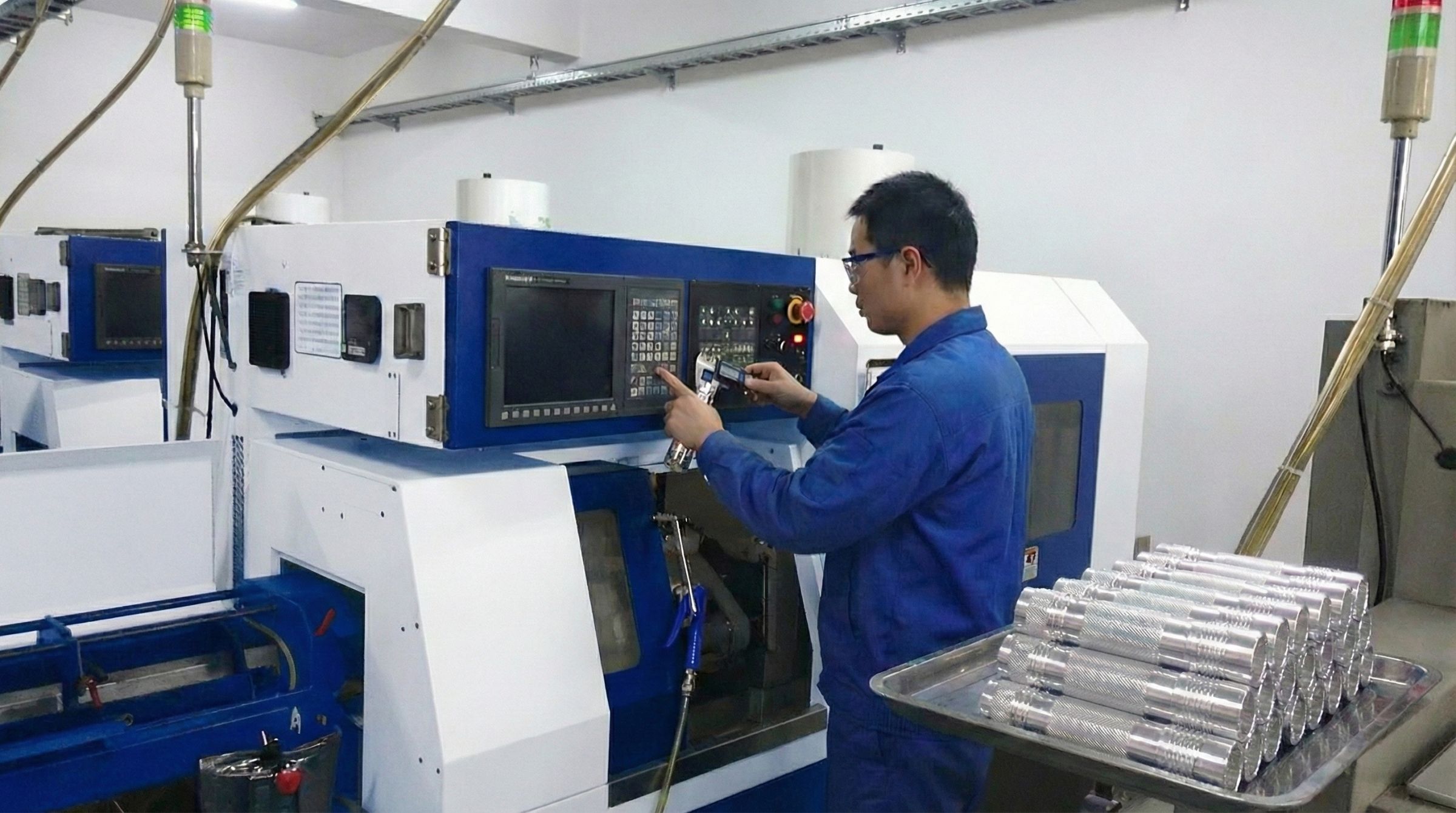 فرآیند دقت تراشی برای بدنه چراغ قوه