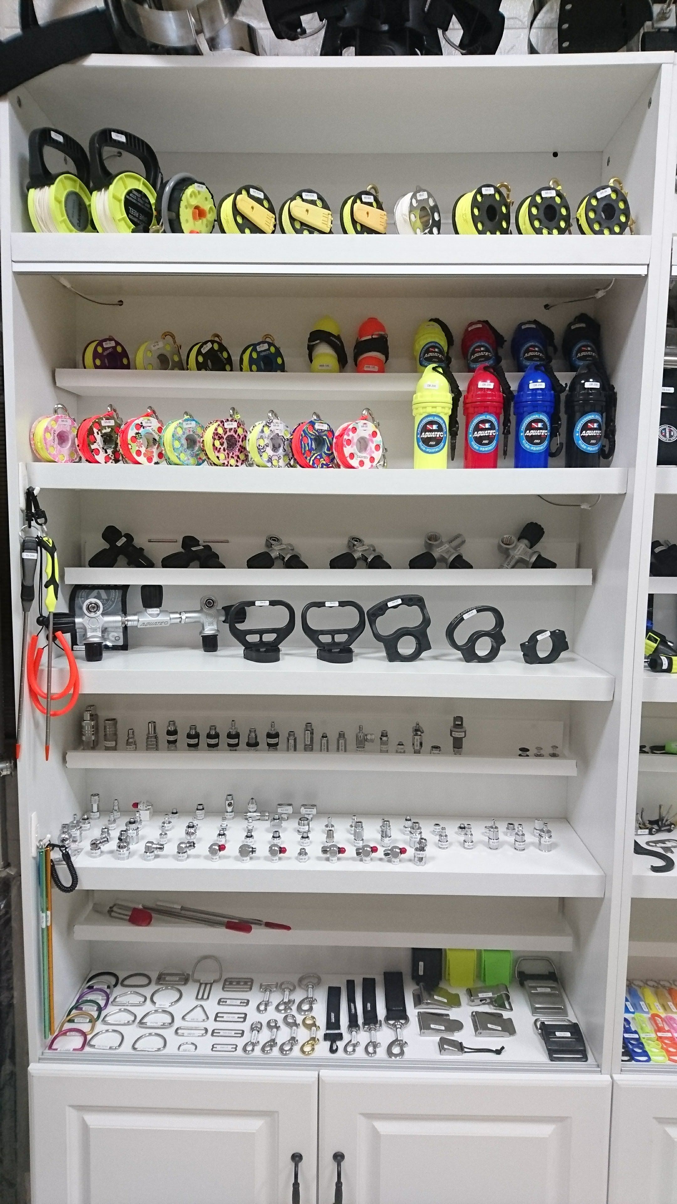 بسته‌های غواصی آماده برای توزیع بین‌المللی