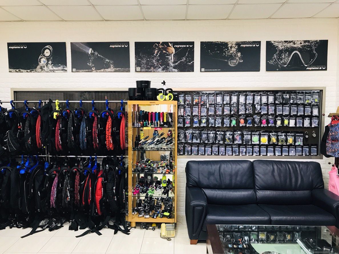 SCUBA AQUATEC Showroom