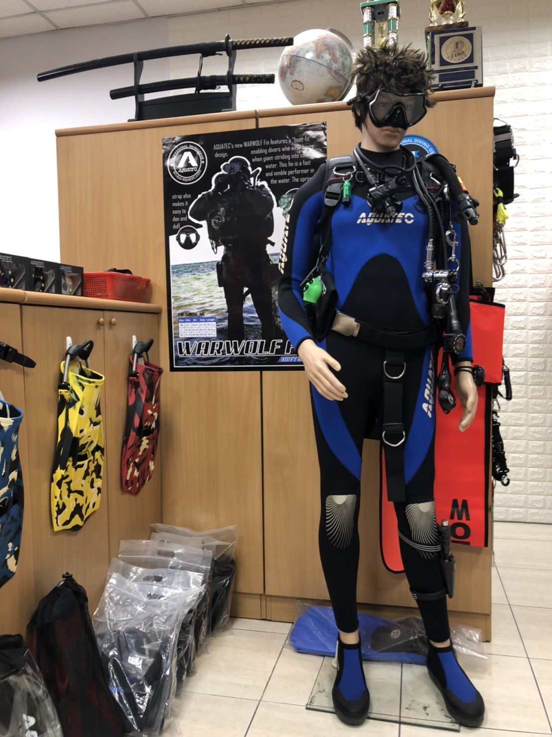 SCUBA AQUATEC Salle d'exposition